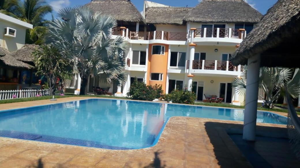 Hotel Hawaian Paradise Хавай Екстериор снимка